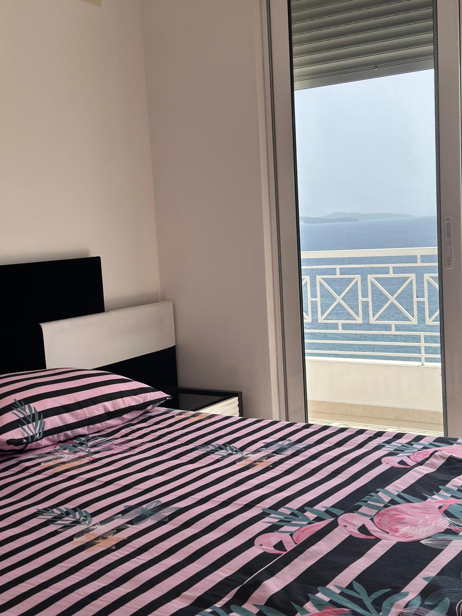 Tini Sea View Apartment Sarandë Exteriér fotografie